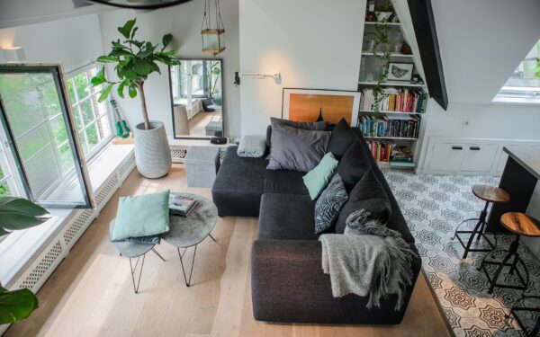 Rolig minimalisme: slik rydder du i ting uten å rydde bort personligheten