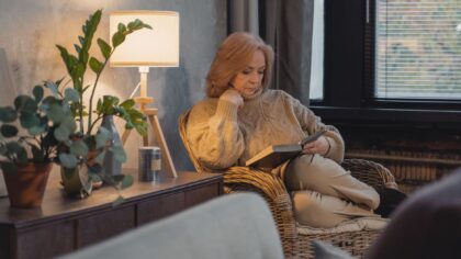 Stille hjørner hjemme: små soner som gir mer ro uten ommøblering