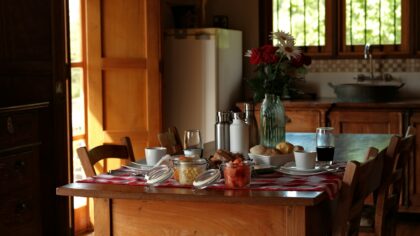 Slik lager du et ryddig frokostbrett som gjør morgenen enklere